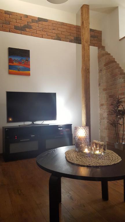 Apartament Przy Rynku ออปอเล ภายนอก รูปภาพ