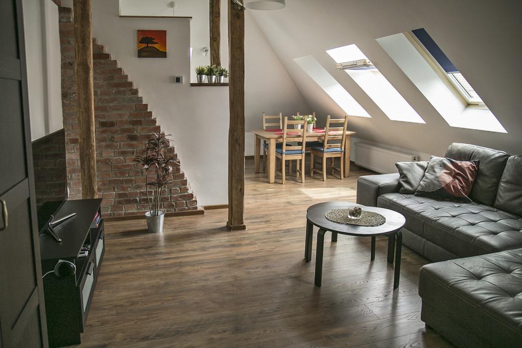 Apartament Przy Rynku ออปอเล ภายนอก รูปภาพ
