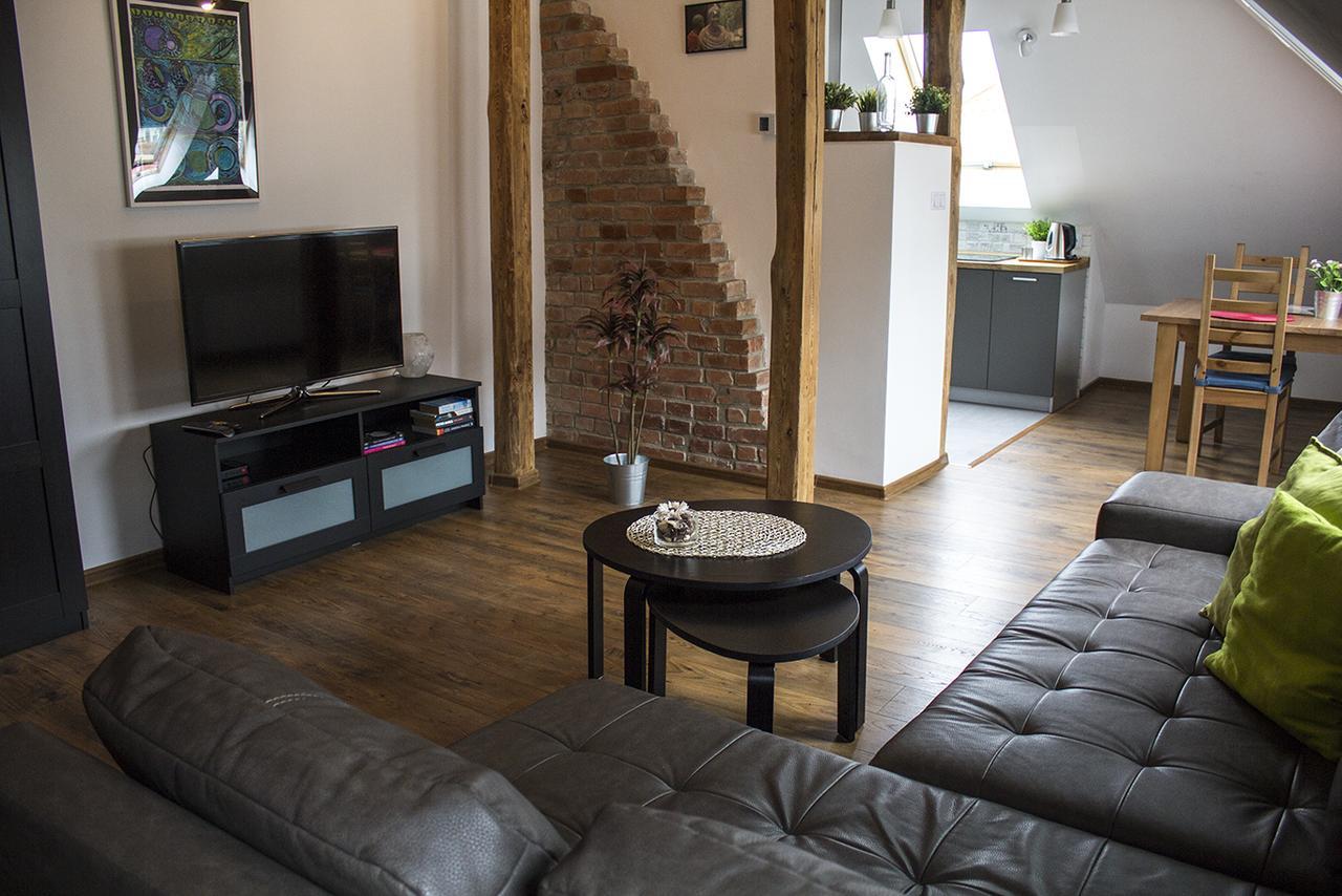 Apartament Przy Rynku ออปอเล ภายนอก รูปภาพ